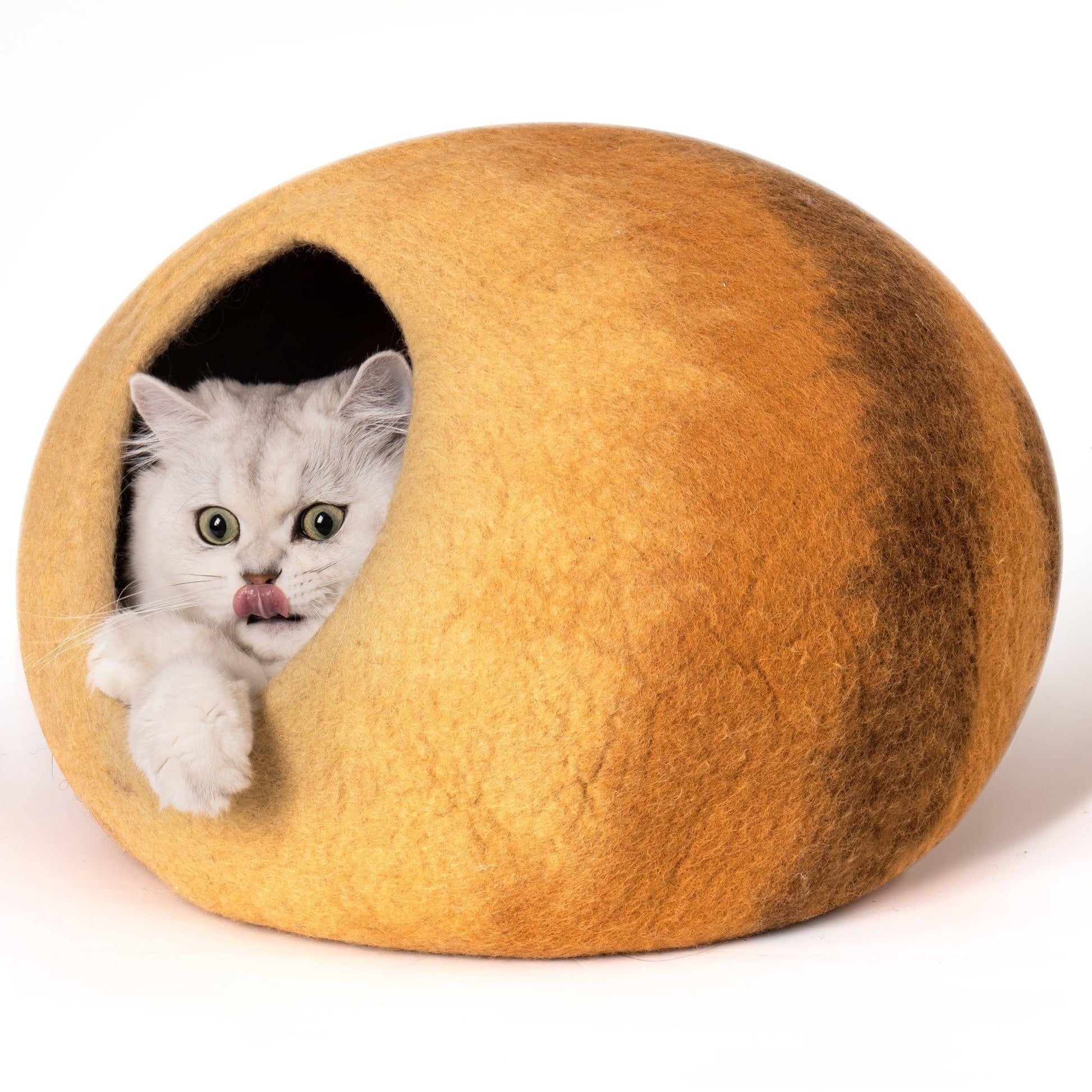 AH-DECOR cat supplies Cat Cave Bed -Handmade Wool Cat Bed Cave with Mouse Toy